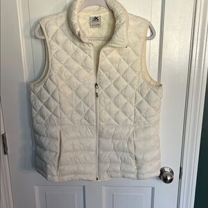 ZeroXposur Women's Ivory Quilted Vest